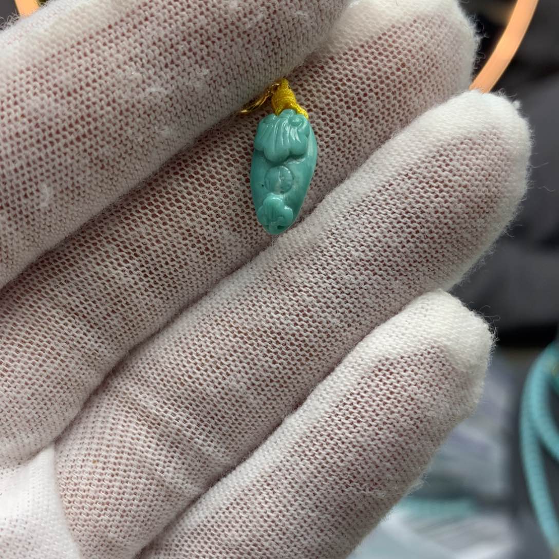 绿松石挂件未镶嵌