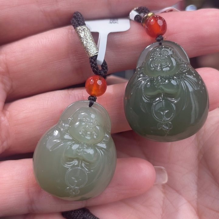 和田玉未镶嵌颈饰多样性发货，发其一