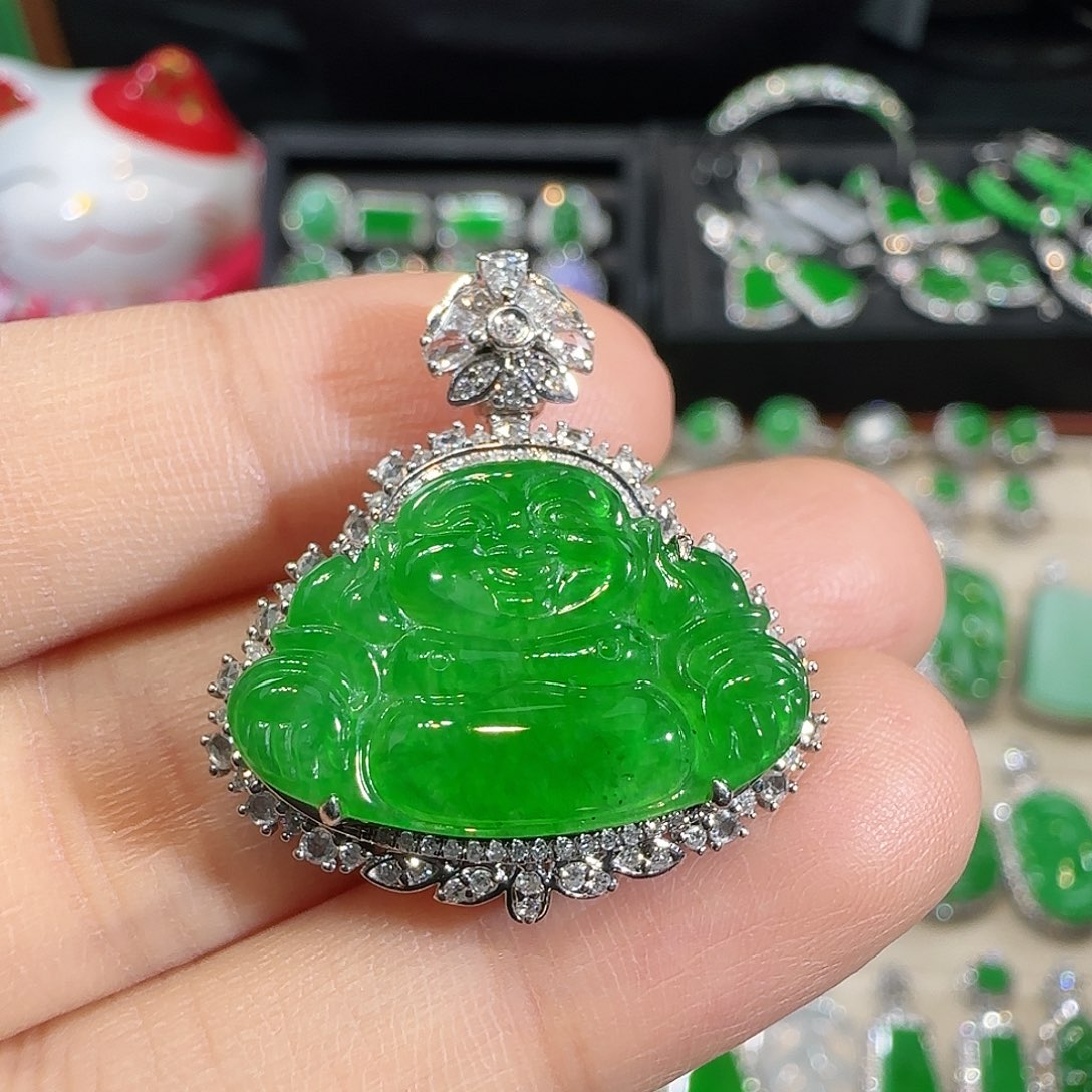 翡翠吊坠(不含链)18K金镶嵌