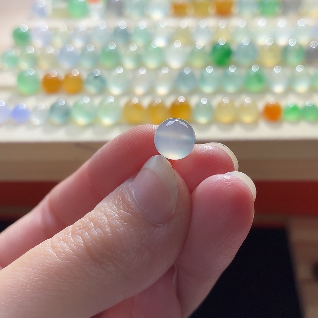 翡翠散珠翡翠卡8.3 1072