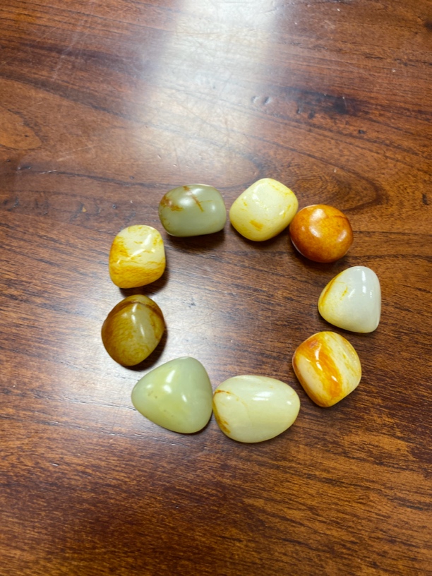 新疆和田玉  原石