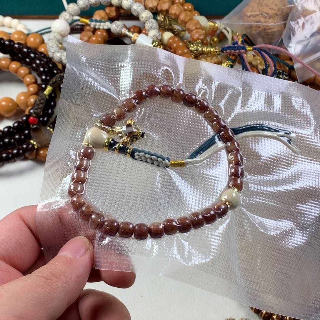 吊坠星月菩提。。。。。。。。。。