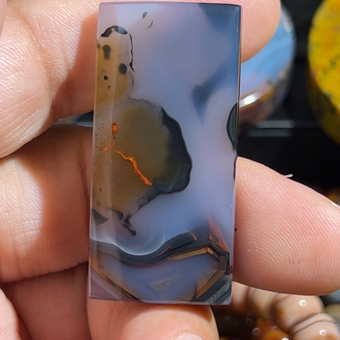 炳***心玛瑙/玉髓合金颈饰