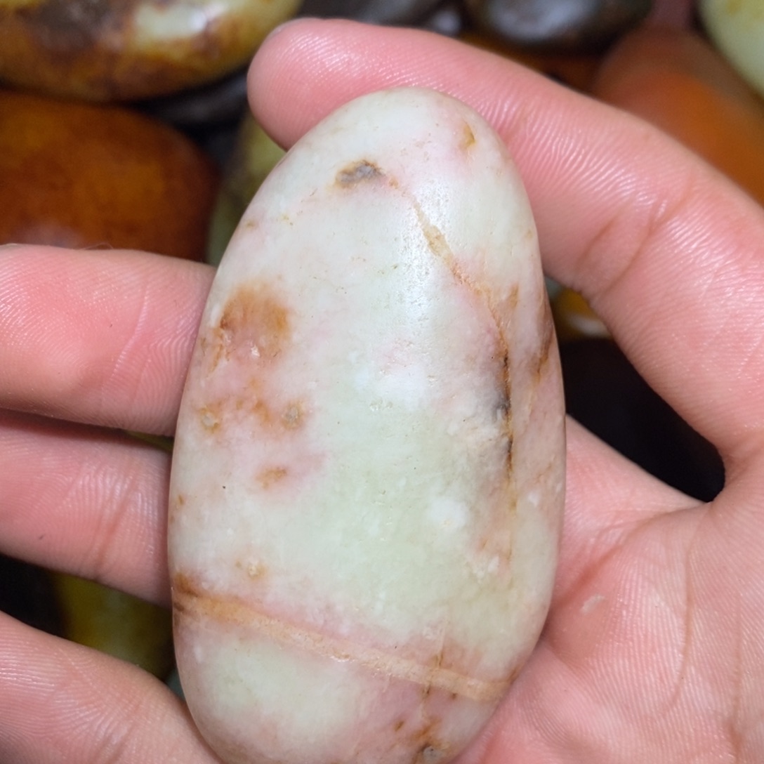 和田玉未镶嵌珠宝奇石