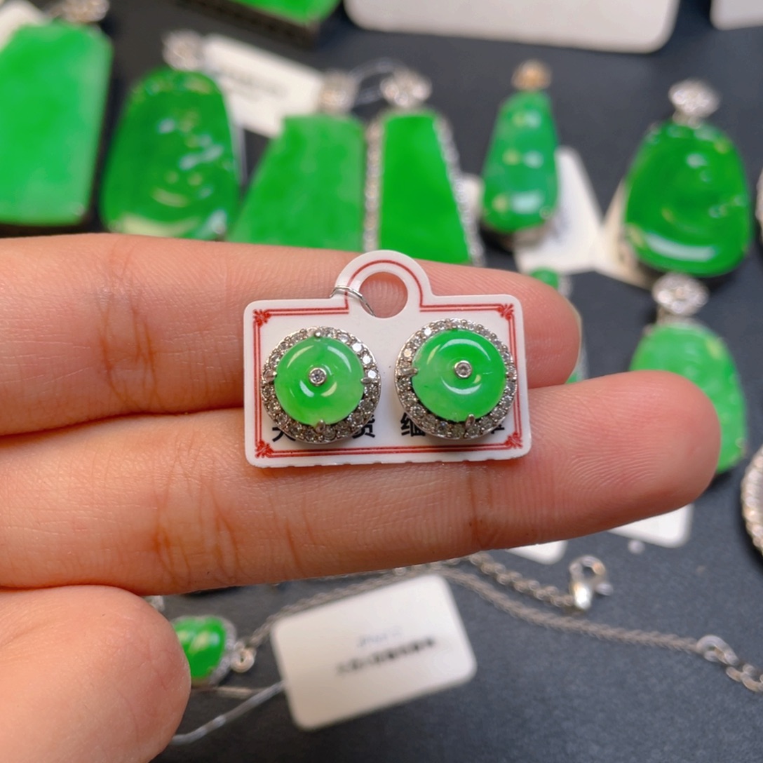 翡翠银S925镶嵌颈饰