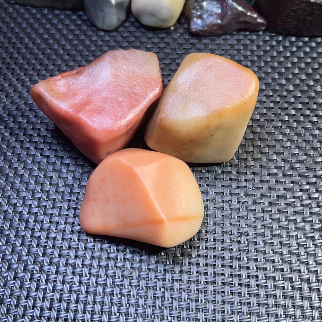 1****7静辉品石金丝玉原石