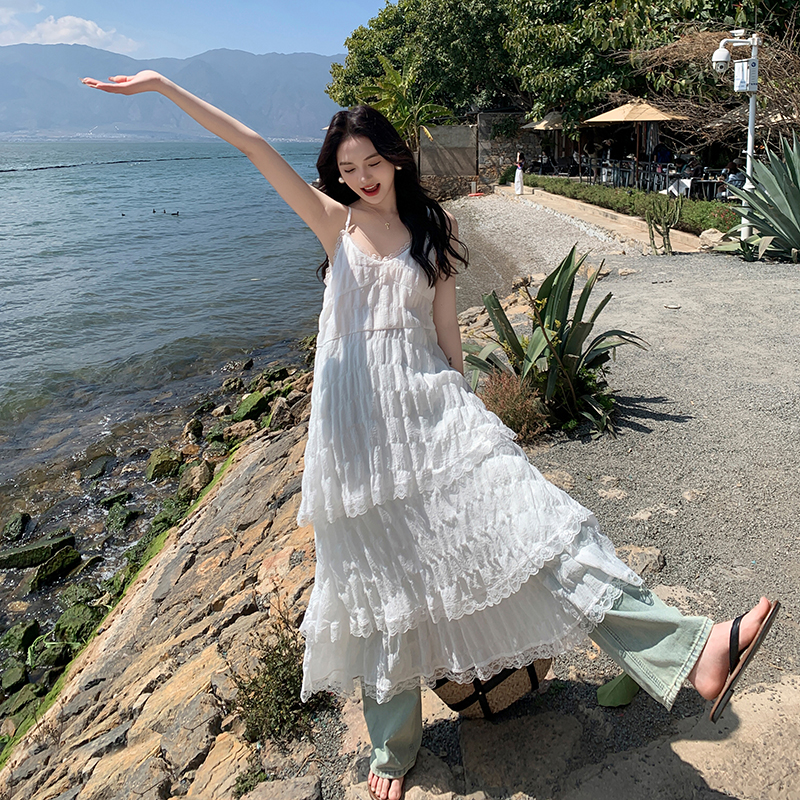 831-840吊带长裙气质刺绣荷叶边连衣裙显瘦小众森系吊带裙