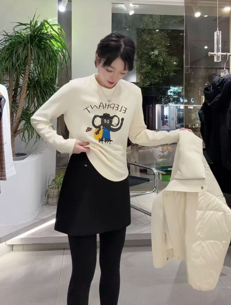 春苗女装    大象图案德绒T     休闲时尚圆领舒适