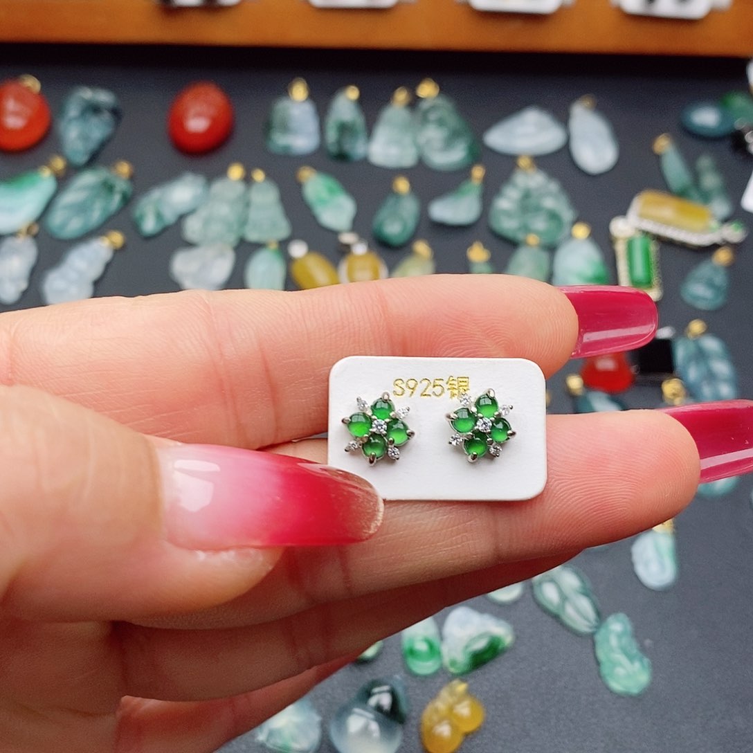 翡翠耳饰银S925镶嵌耳钉