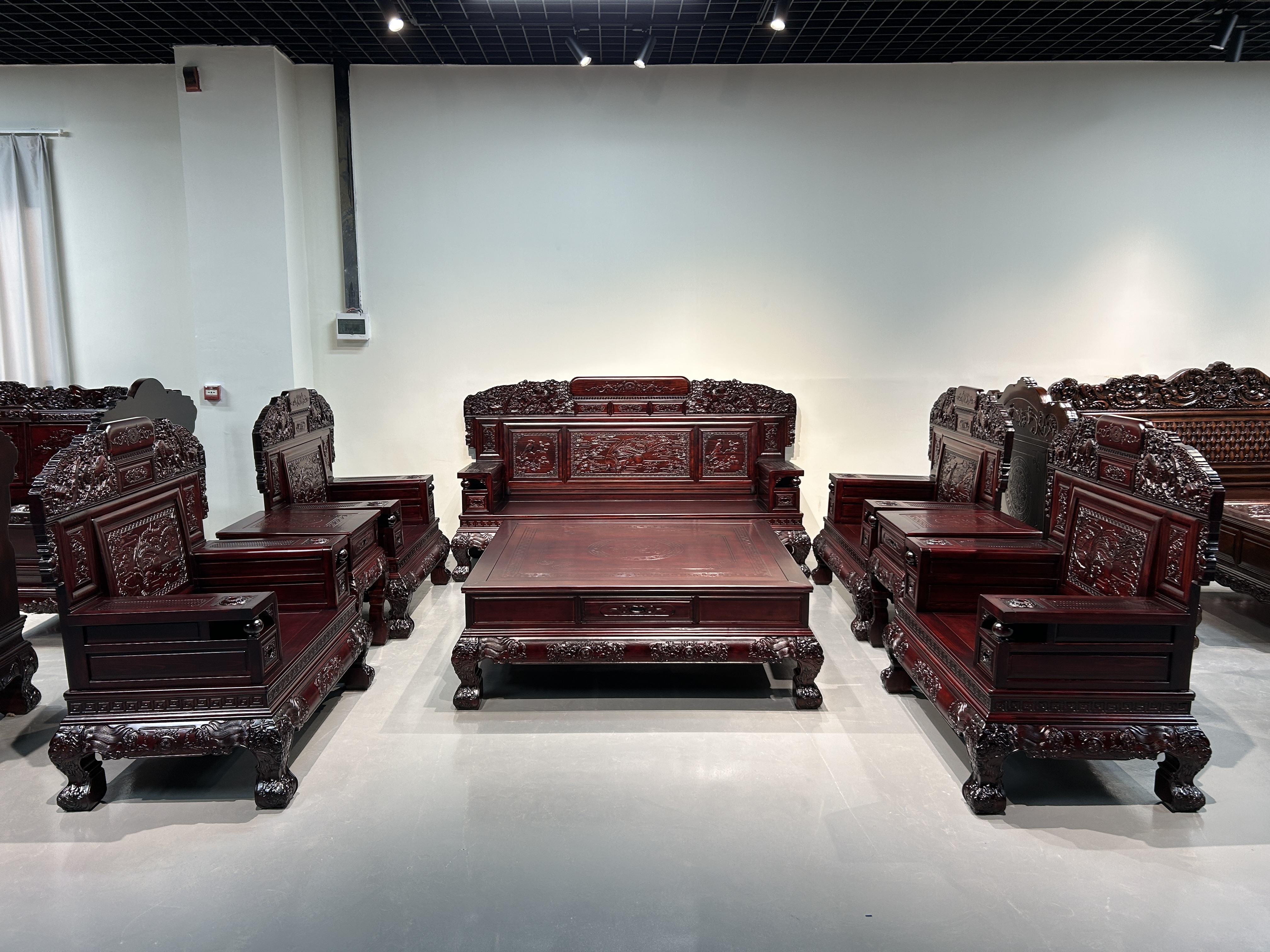 祥云麒麟款酸枝木全实木打造古典雕花榫卯结构红木工艺