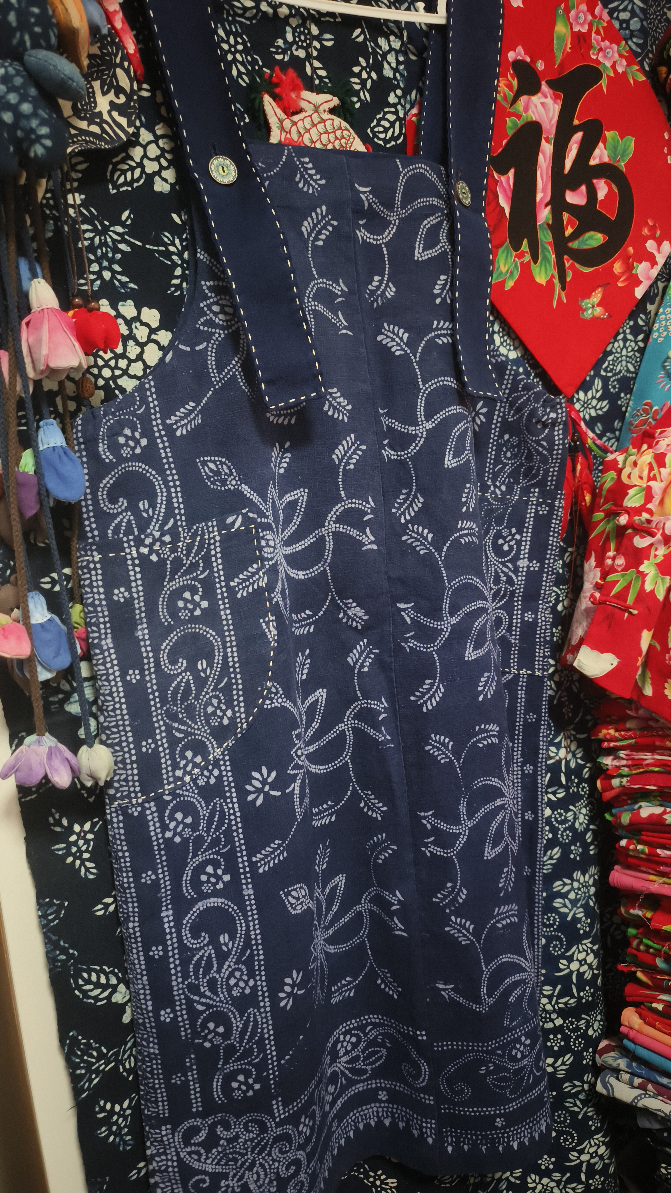 手工缝制蓝印花古布背带裙