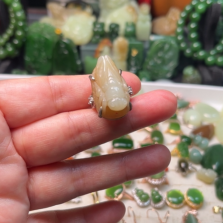 和田玉银S925镶嵌颈饰