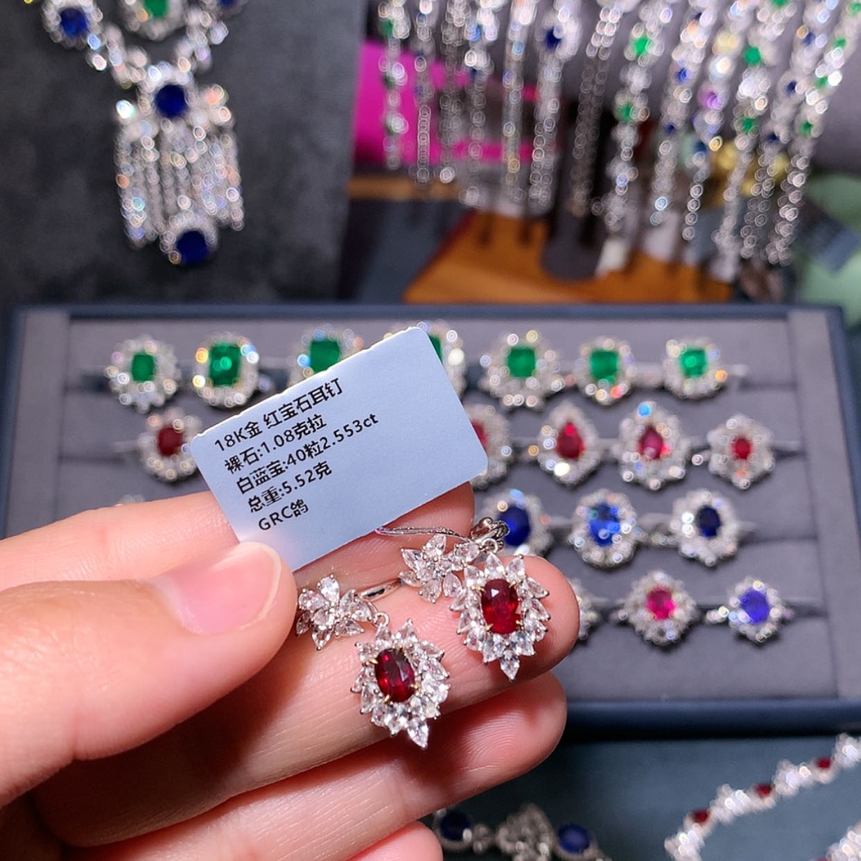 【闪购商品】红宝石耳钉18K金镶嵌