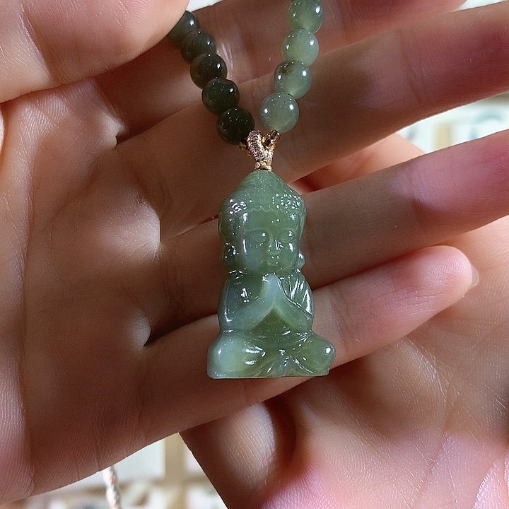 和田玉颈饰未镶嵌