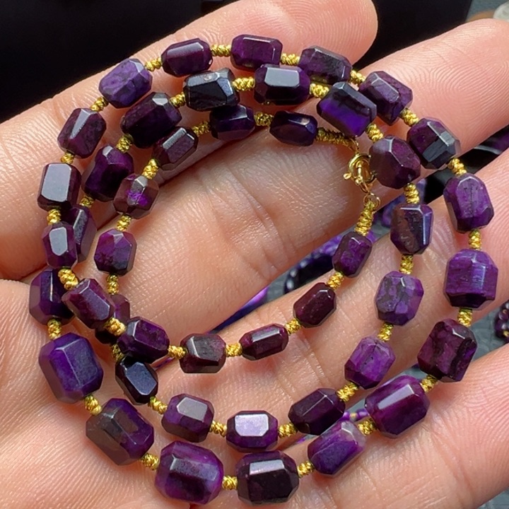 苏纪石（舒俱来）项链18K金镶嵌