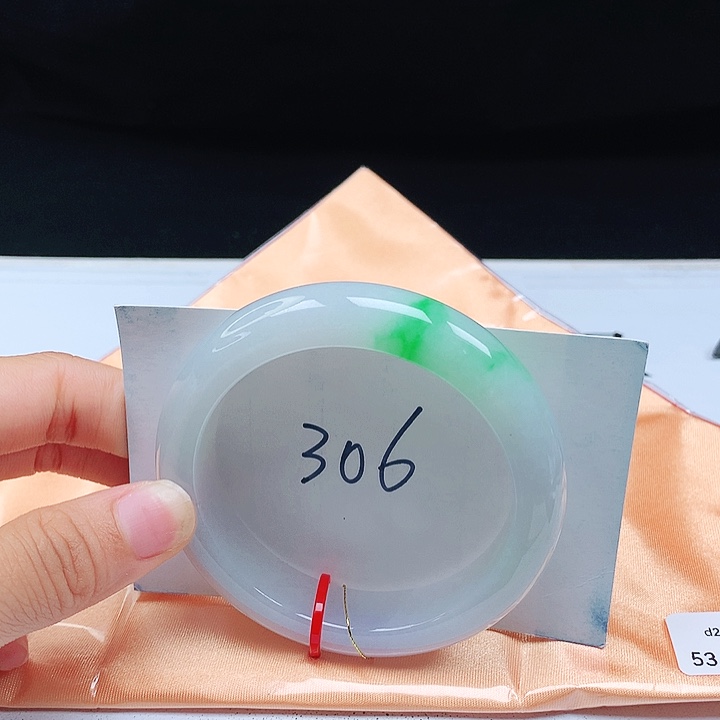 翡翠手镯未镶嵌53+正圈