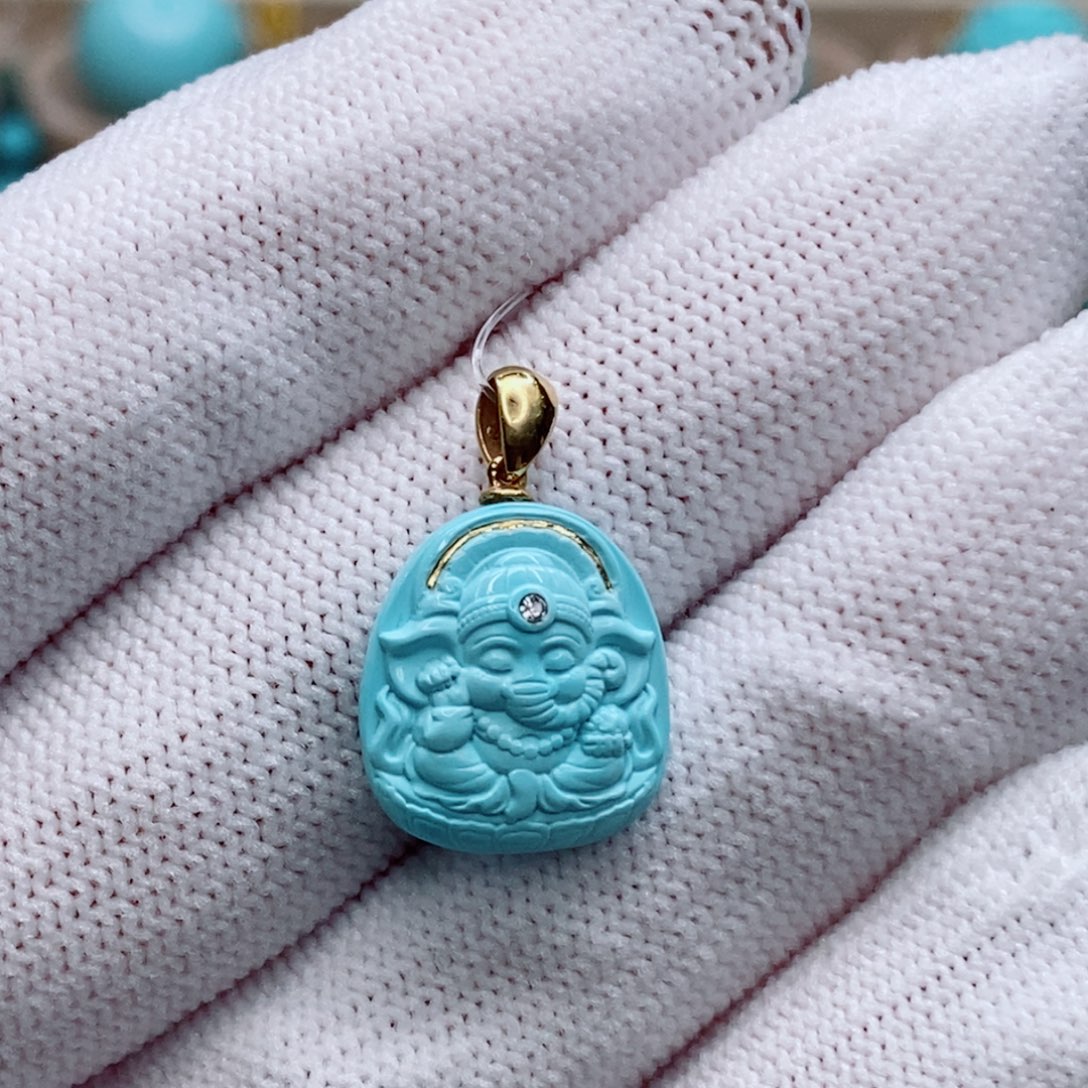 绿松石未镶嵌珠宝奇石