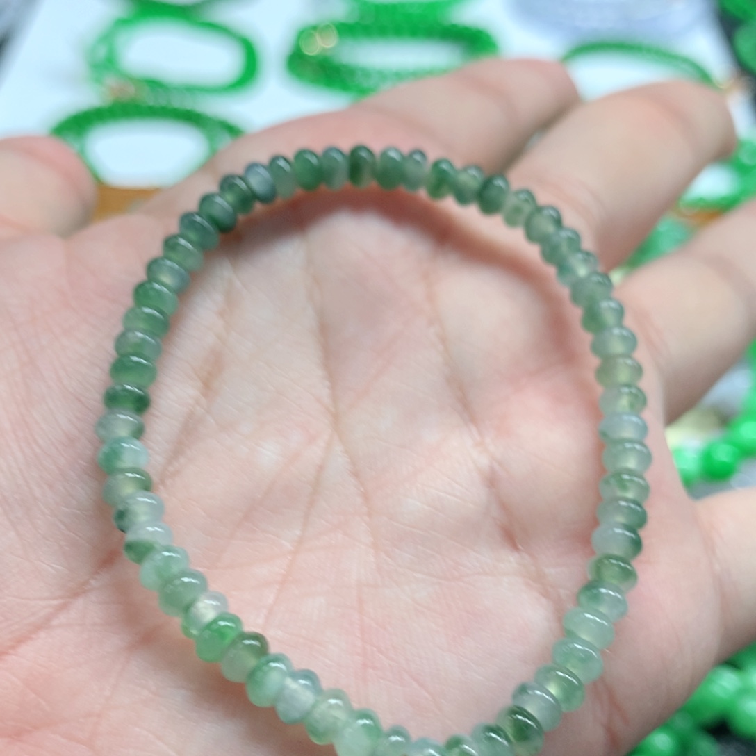未镶嵌手链翡翠翡翠