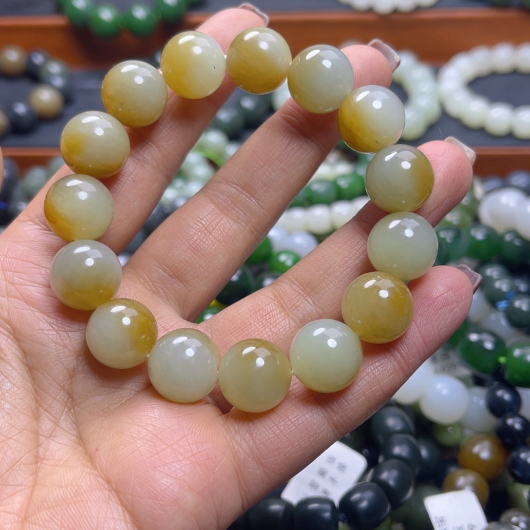 和田玉未镶嵌手链