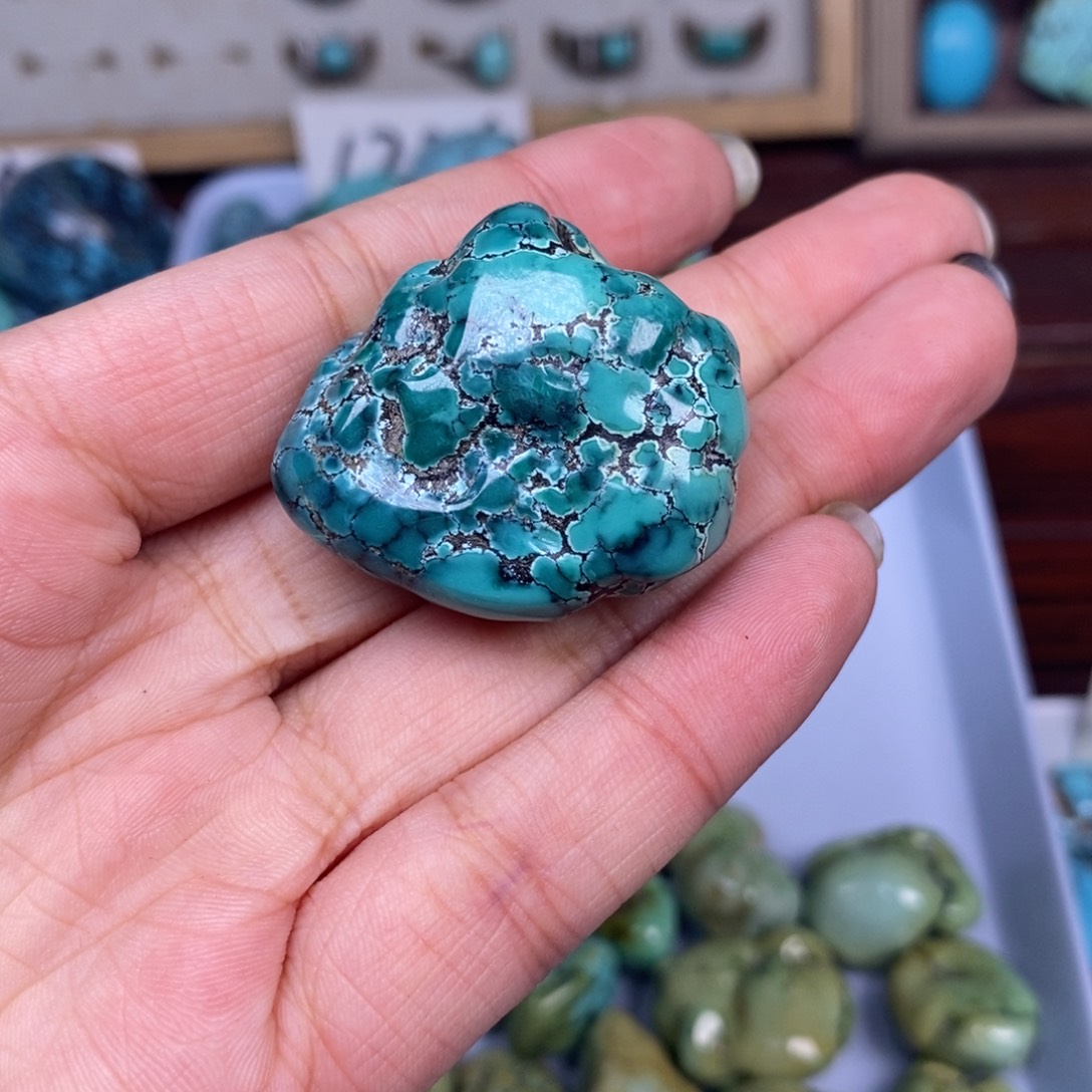 绿松石未镶嵌挂件