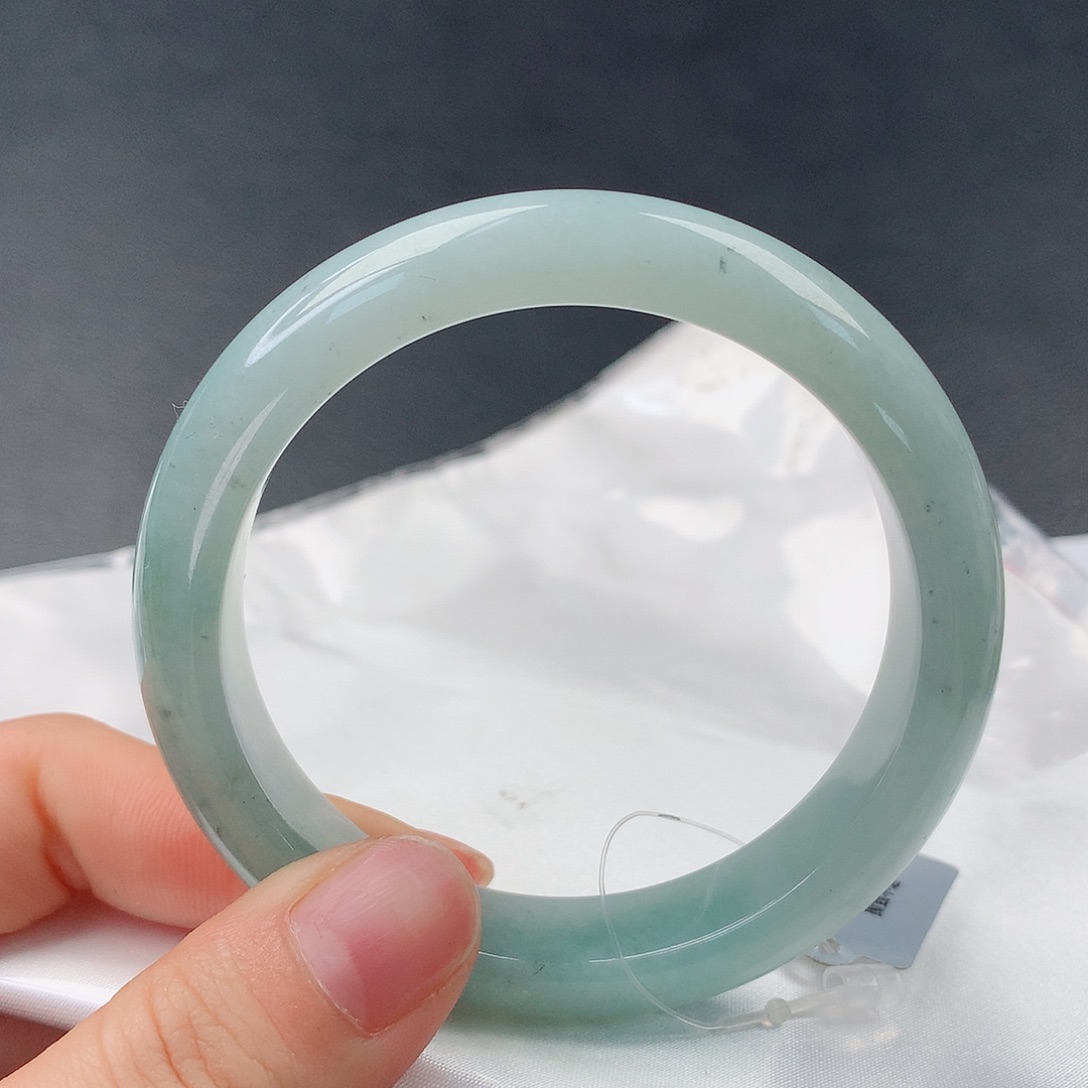 翡翠手镯未镶嵌77正54.8