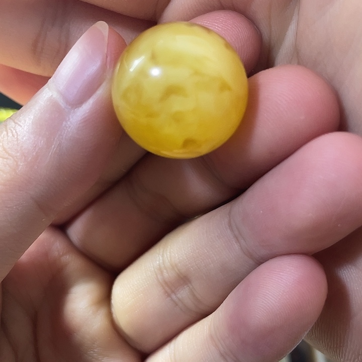 琥珀未镶嵌珠宝奇石21.3mm圆珠