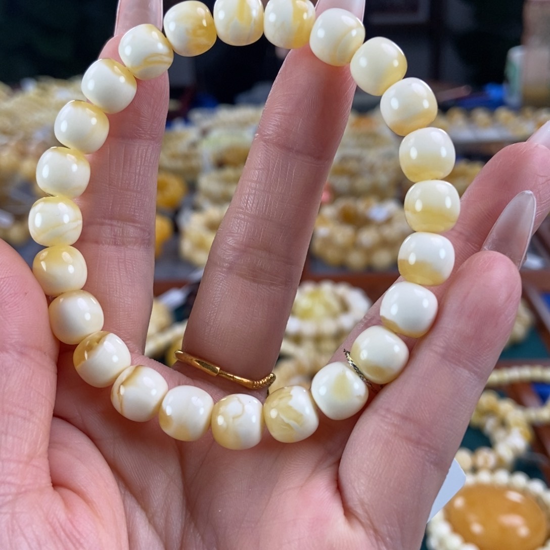 未镶嵌琥珀珠宝奇石9老型10.46