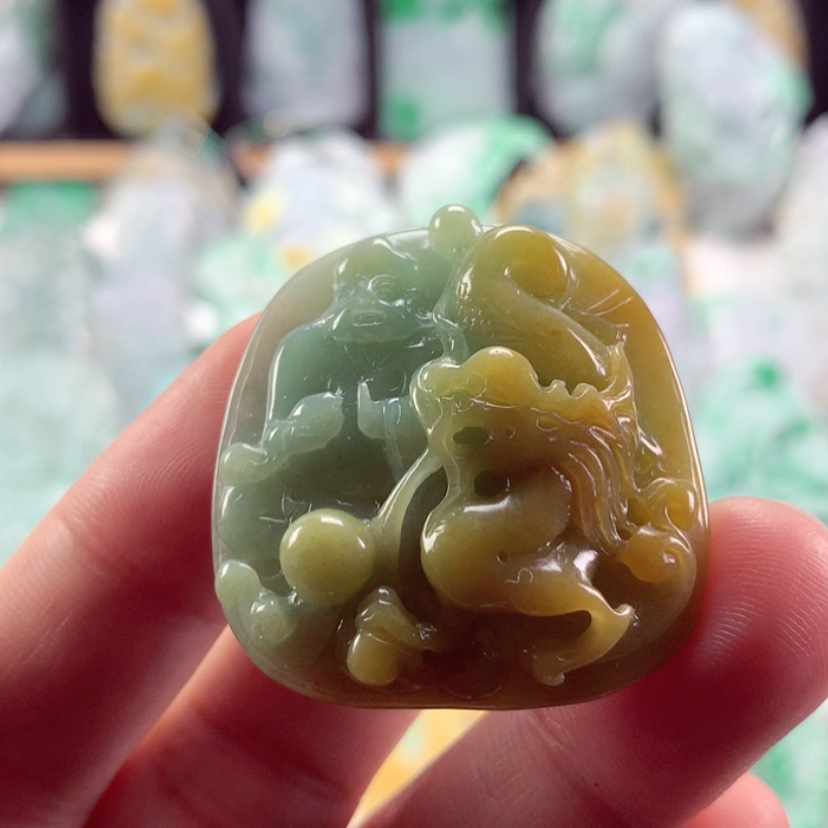 【闪购商品】翡翠吊坠(不含链)未镶嵌