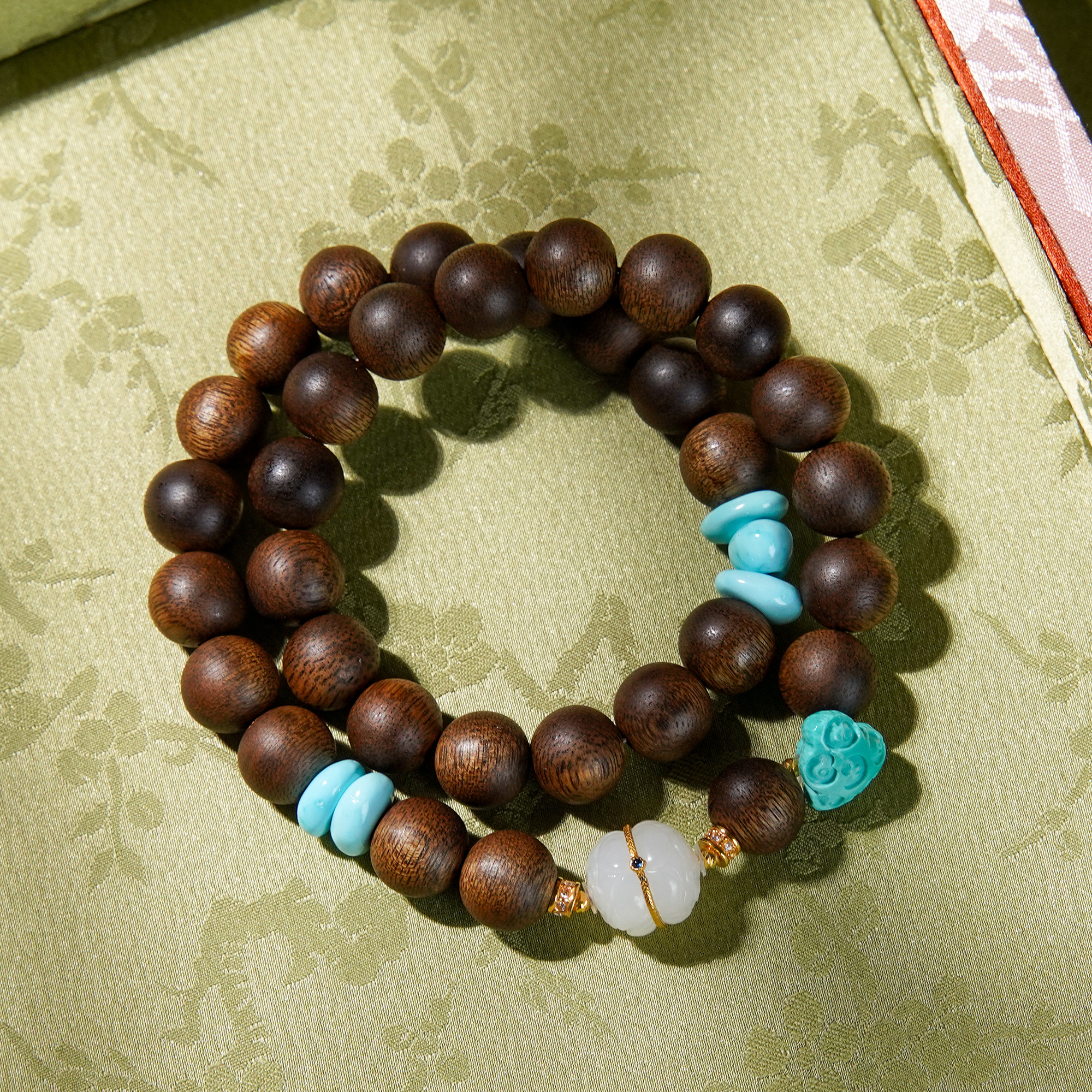 沉香沉水白奇楠1.0DIY绿松莲蓬和田玉18k并蒂莲沉香手串/CX00522