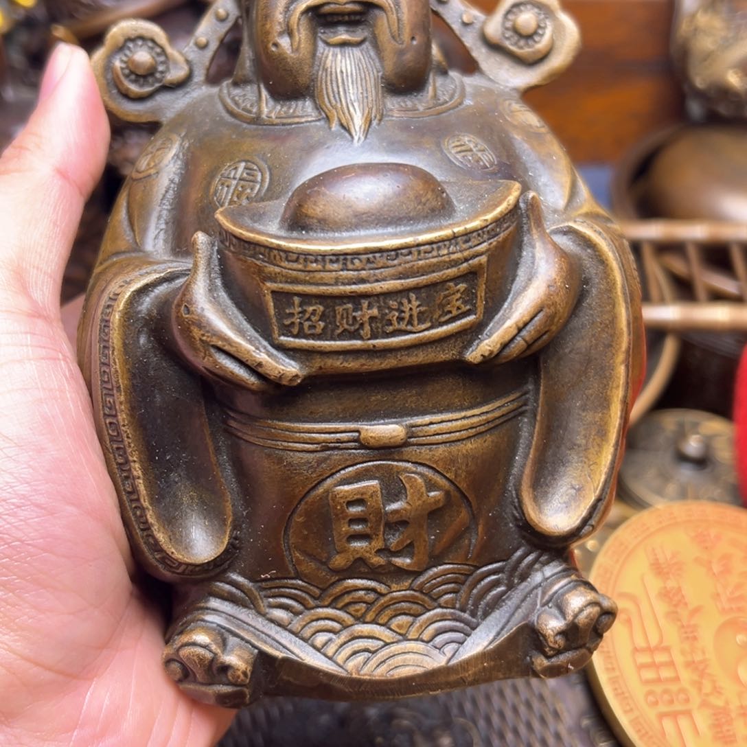 精美铜器点击下单