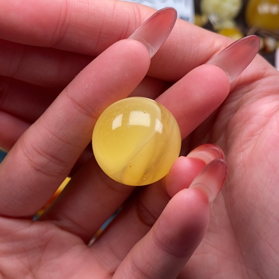 定制琥珀未镶嵌蜜蜡