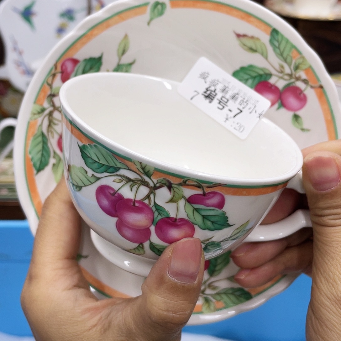 疯***姐鹿屋家的美丽咖啡杯