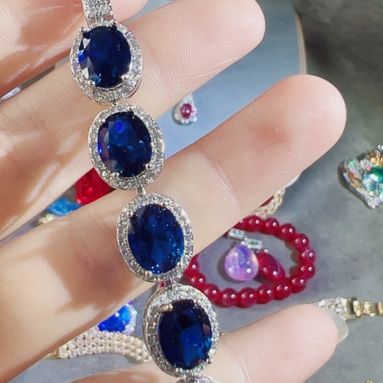 红宝石戒指未镶嵌