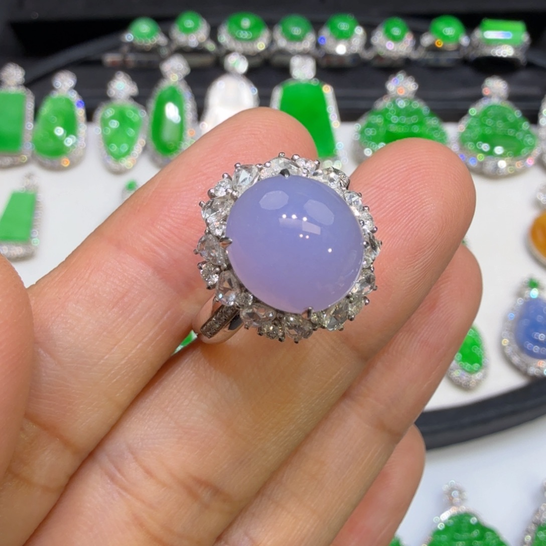 翡翠18K金镶嵌戒指收到货48小时鉴赏期