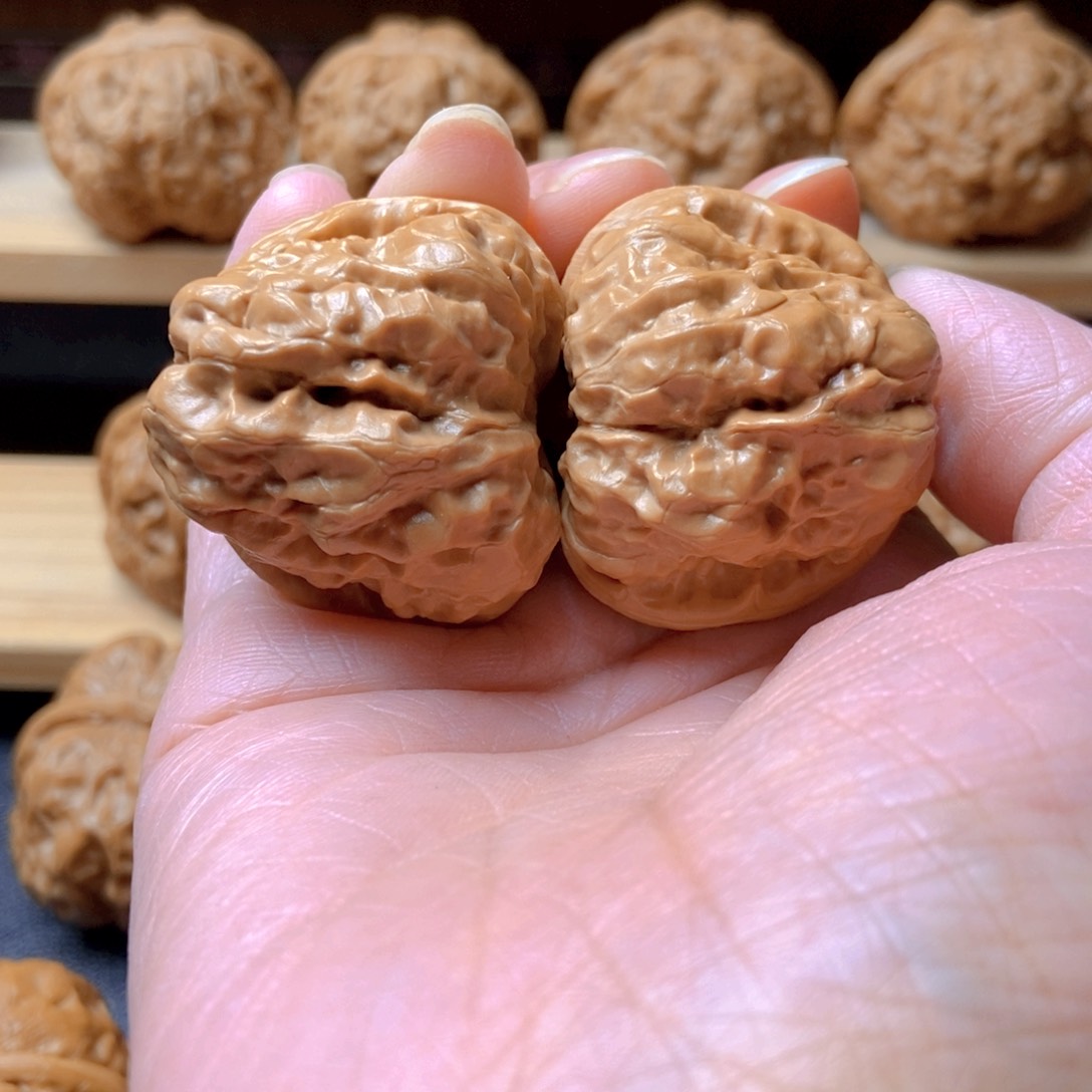 文玩核桃吊坠酱**的蛤蟆头