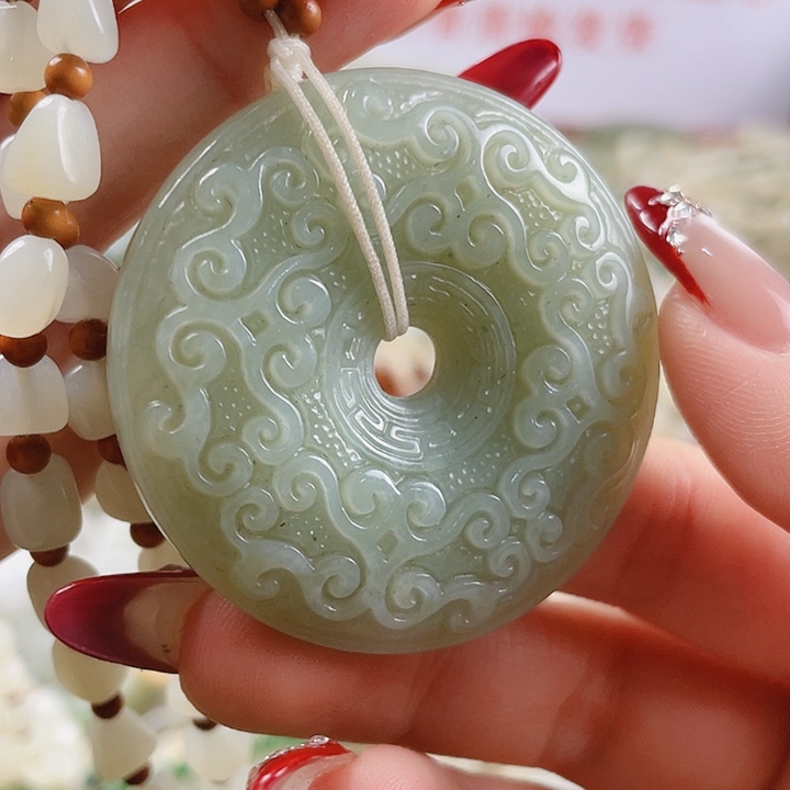 未镶嵌和田玉挂件