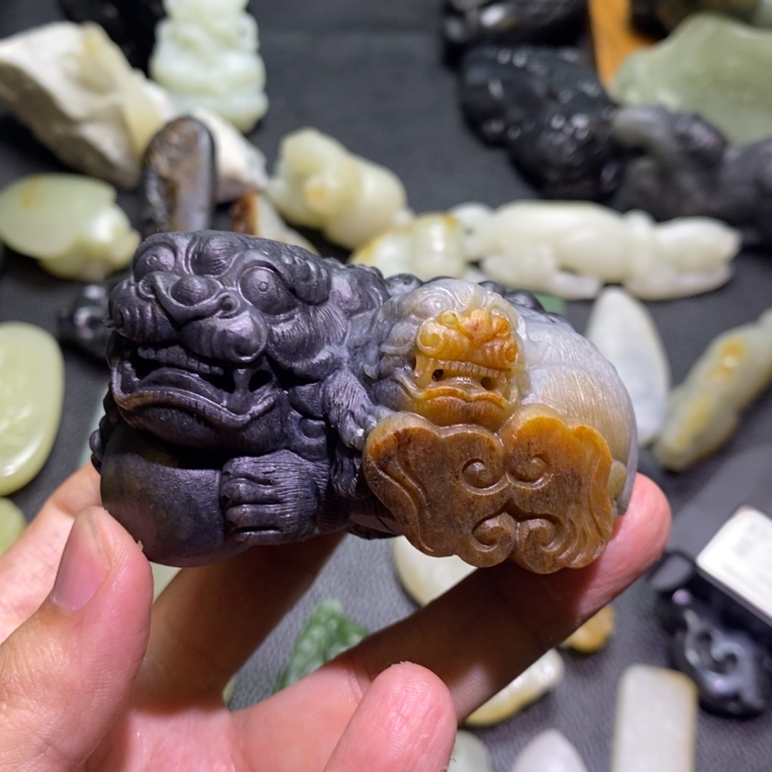 未镶嵌和田玉挂件哥*