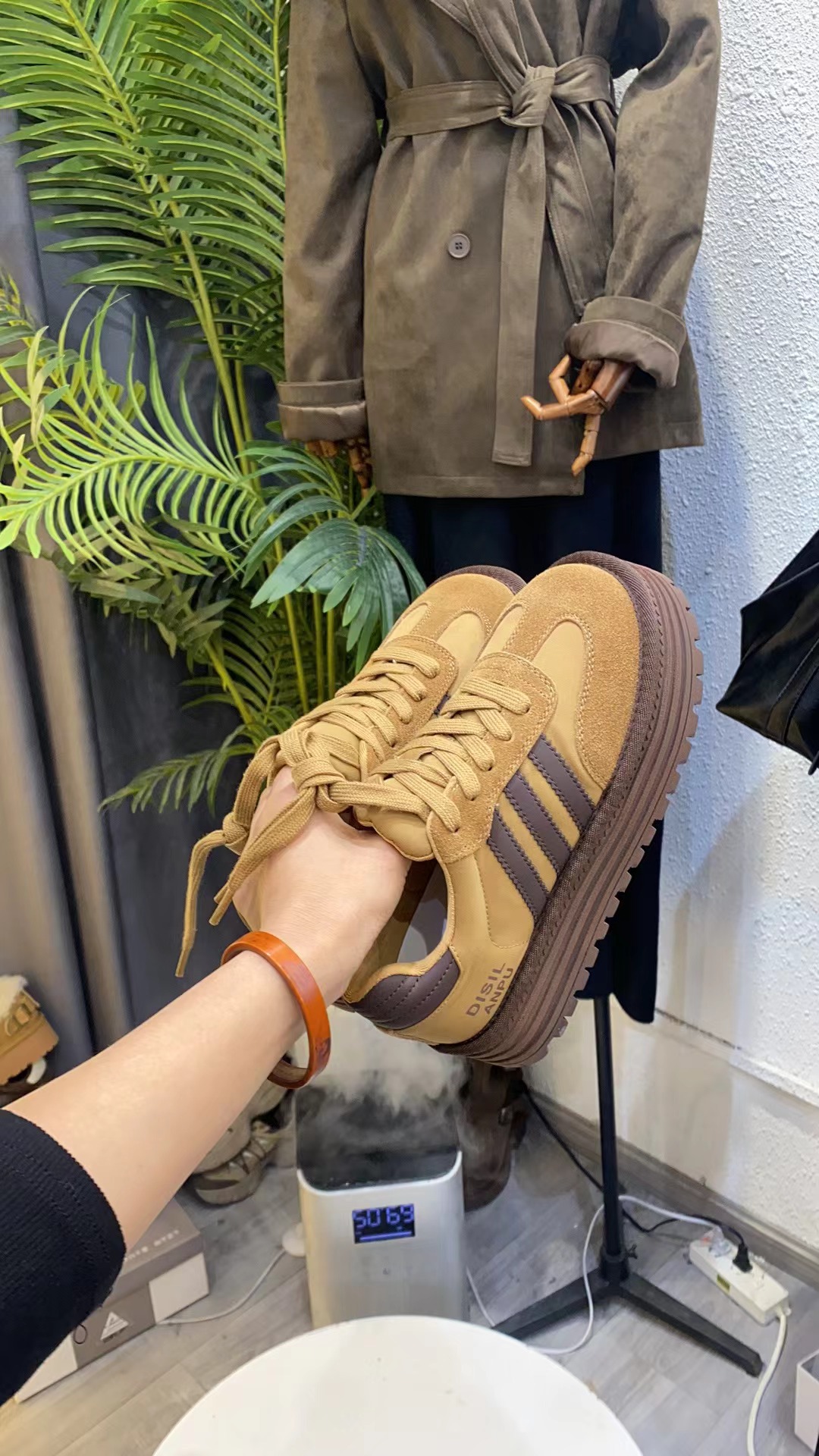 夏季德训鞋  8880 厚底   休闲鞋百搭夏季黑色春季圆头系带松糕底