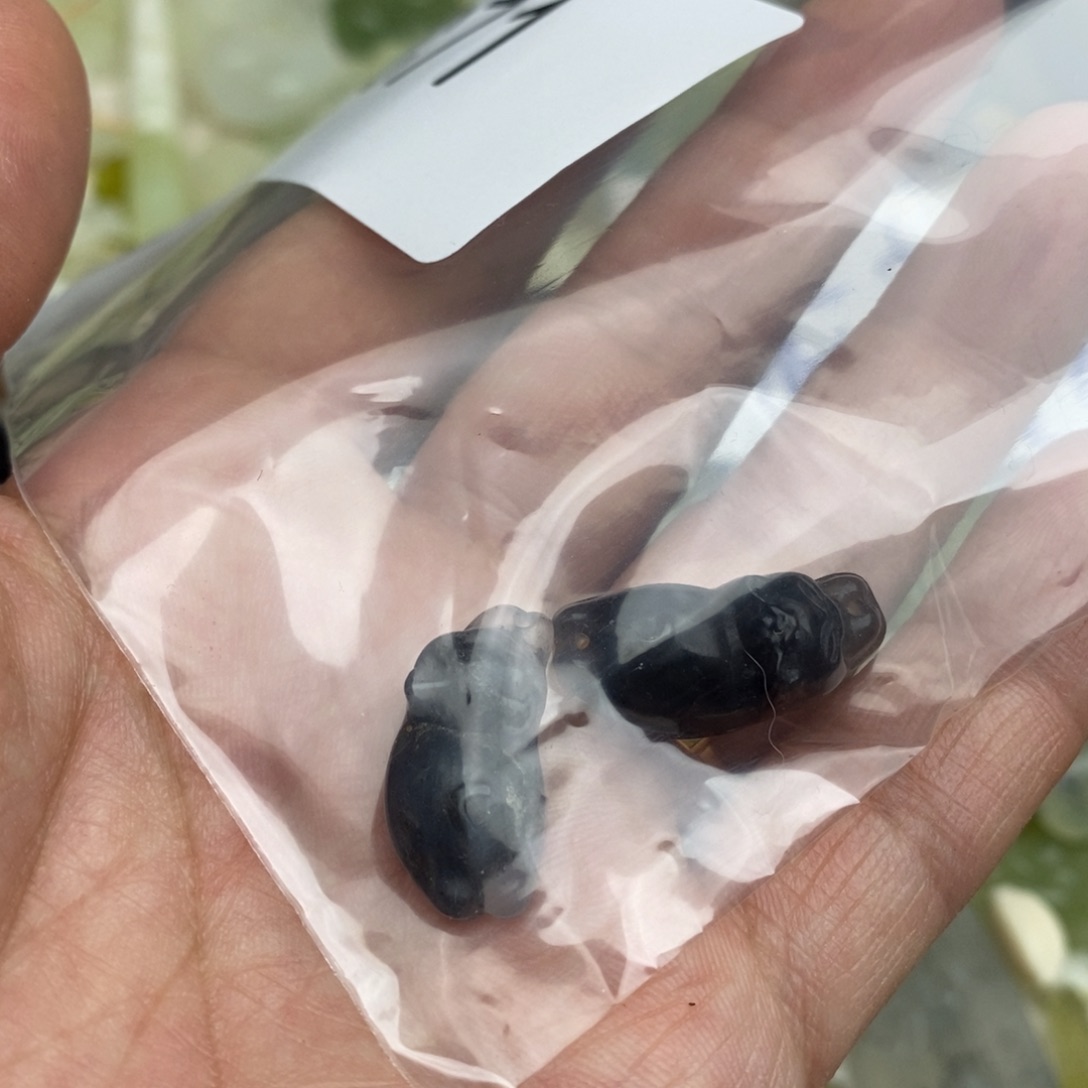 岫玉纯天然岫玉孤品瑕疵不退不换未镶嵌