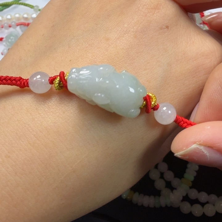 翡翠未镶嵌手绳79999999