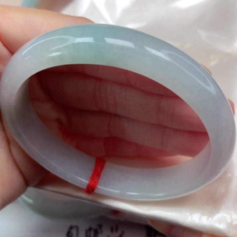 【闪购商品】翡翠手镯（贵妃镯）未镶嵌喜*.。