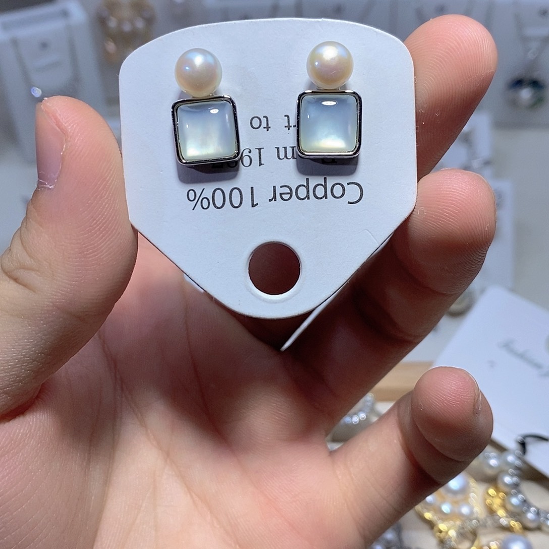 银S925镶嵌淡水珍珠耳饰