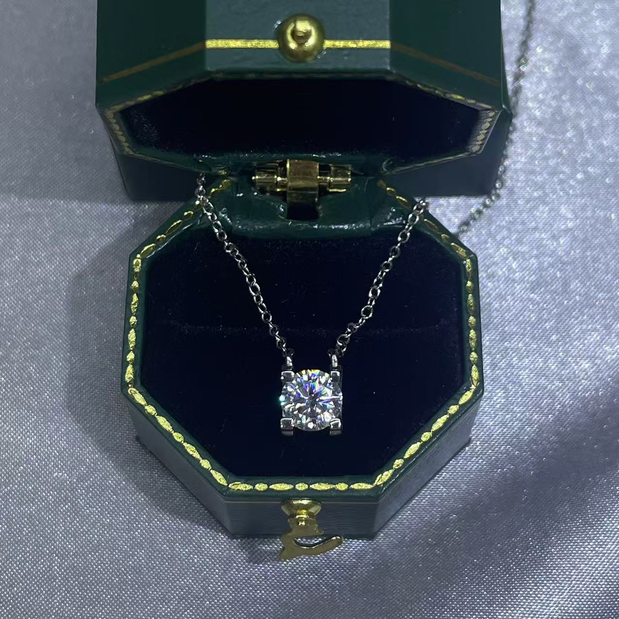 新粉专享 吊坠 【南非】牛头套链1.CT【L】