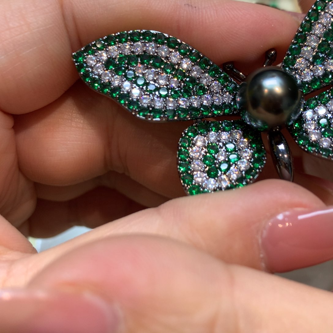 海水珍珠胸饰未镶嵌