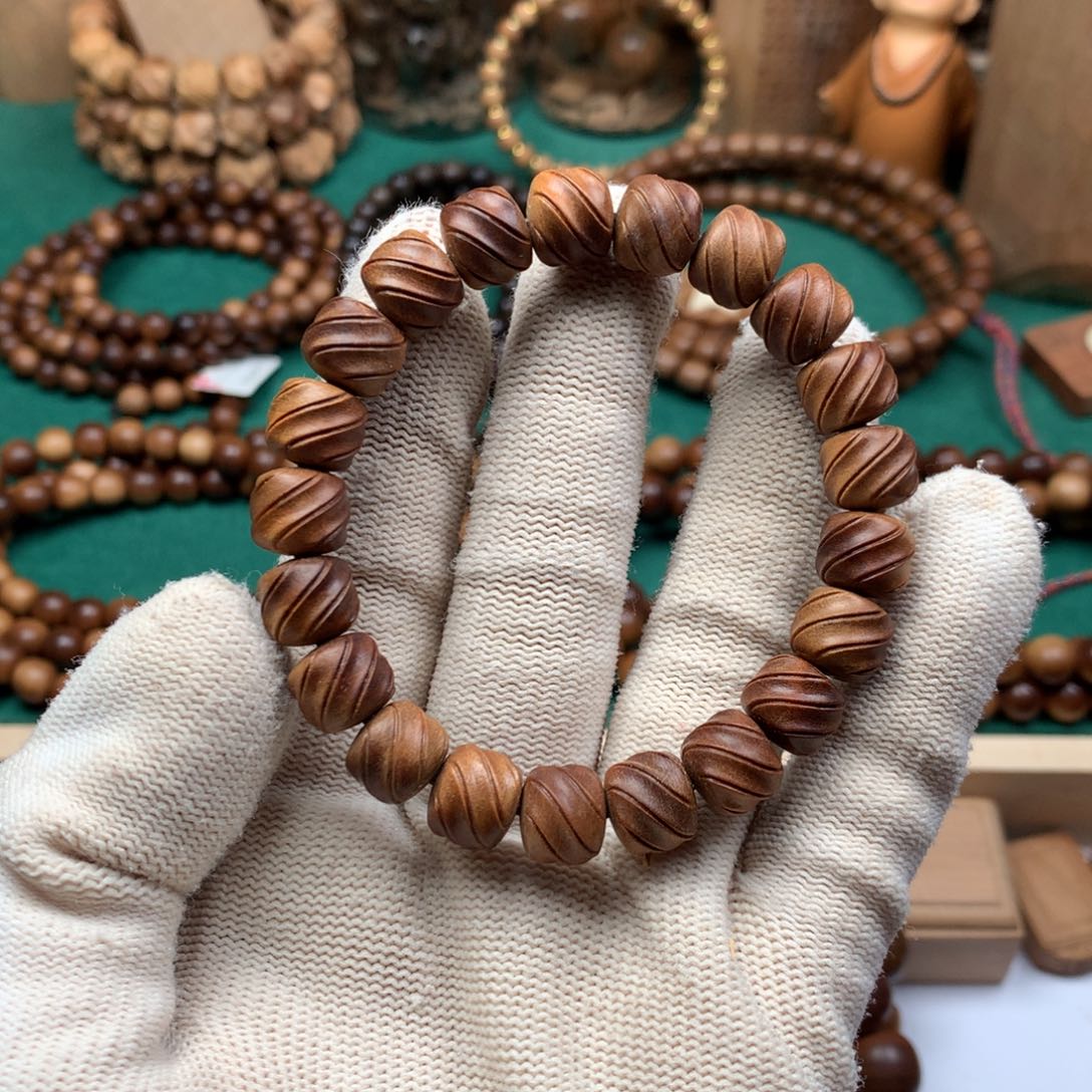 檀香木手串/手链旧***言老山檀香9*10