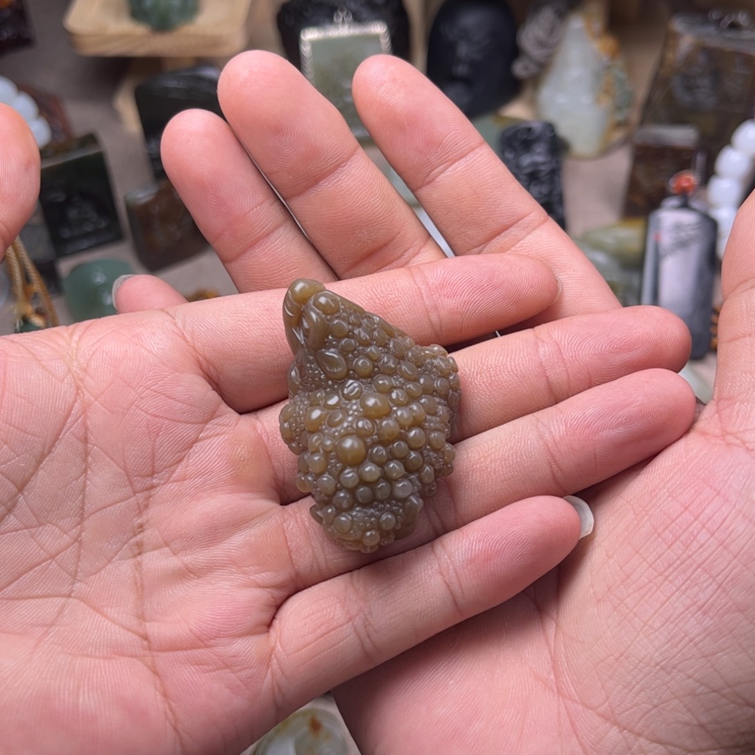 土***豆和田玉未镶嵌挂件