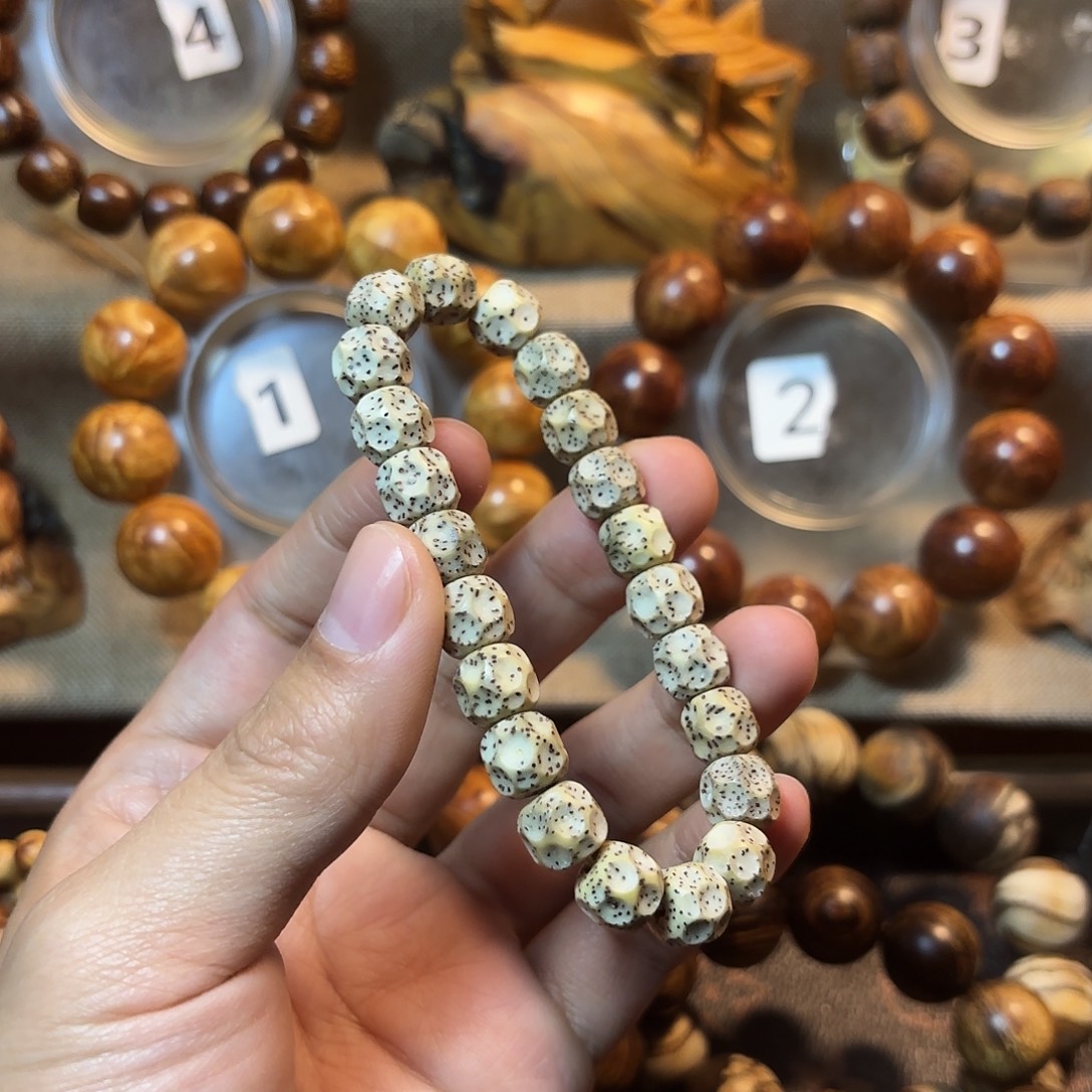 *****吊坠星月菩提星月奶酪1.0