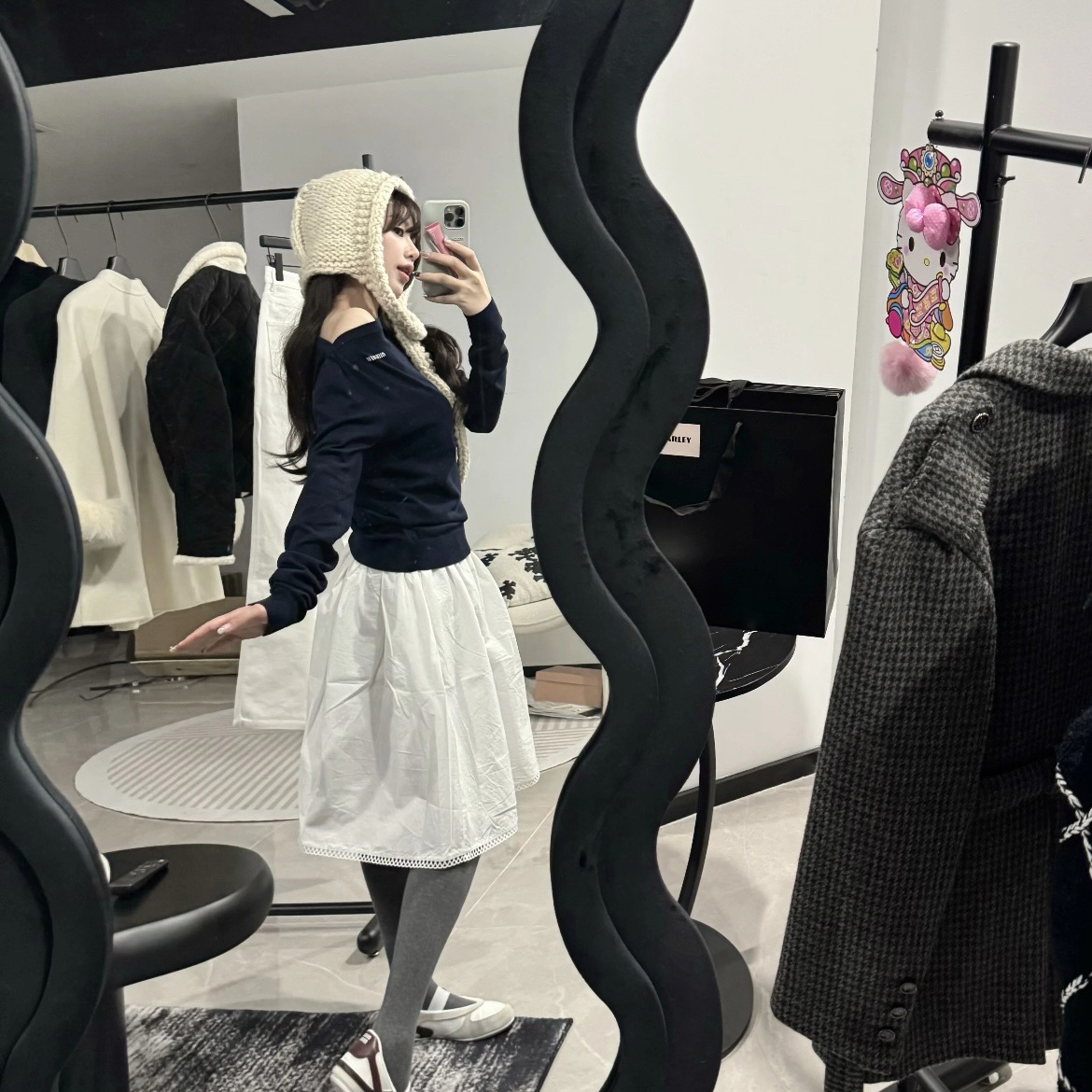 未使用 MIU MIU/缪缪 A100582/一字领藏蓝色针织衫/36码