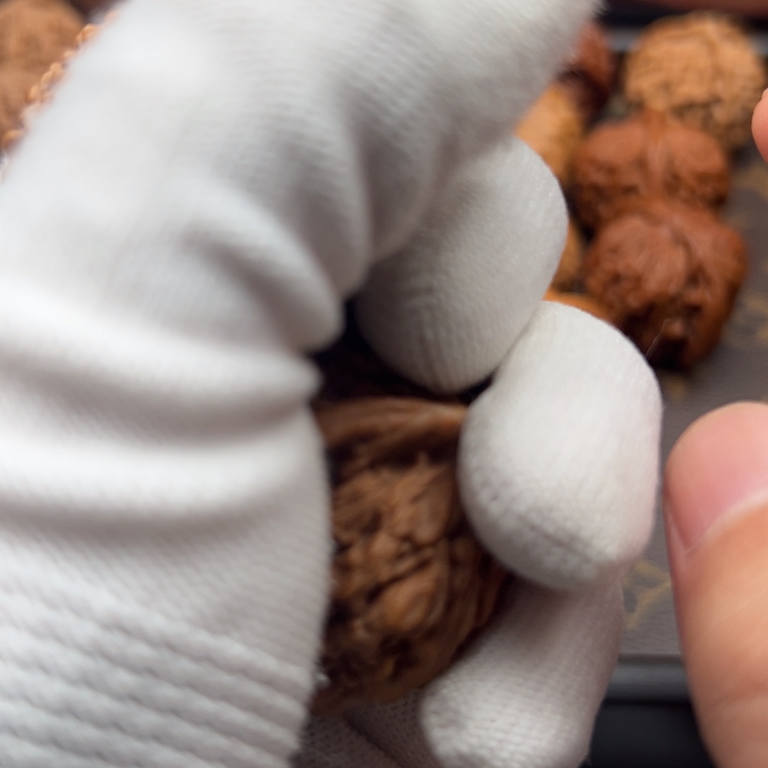 J***t吊坠文玩核桃楼子