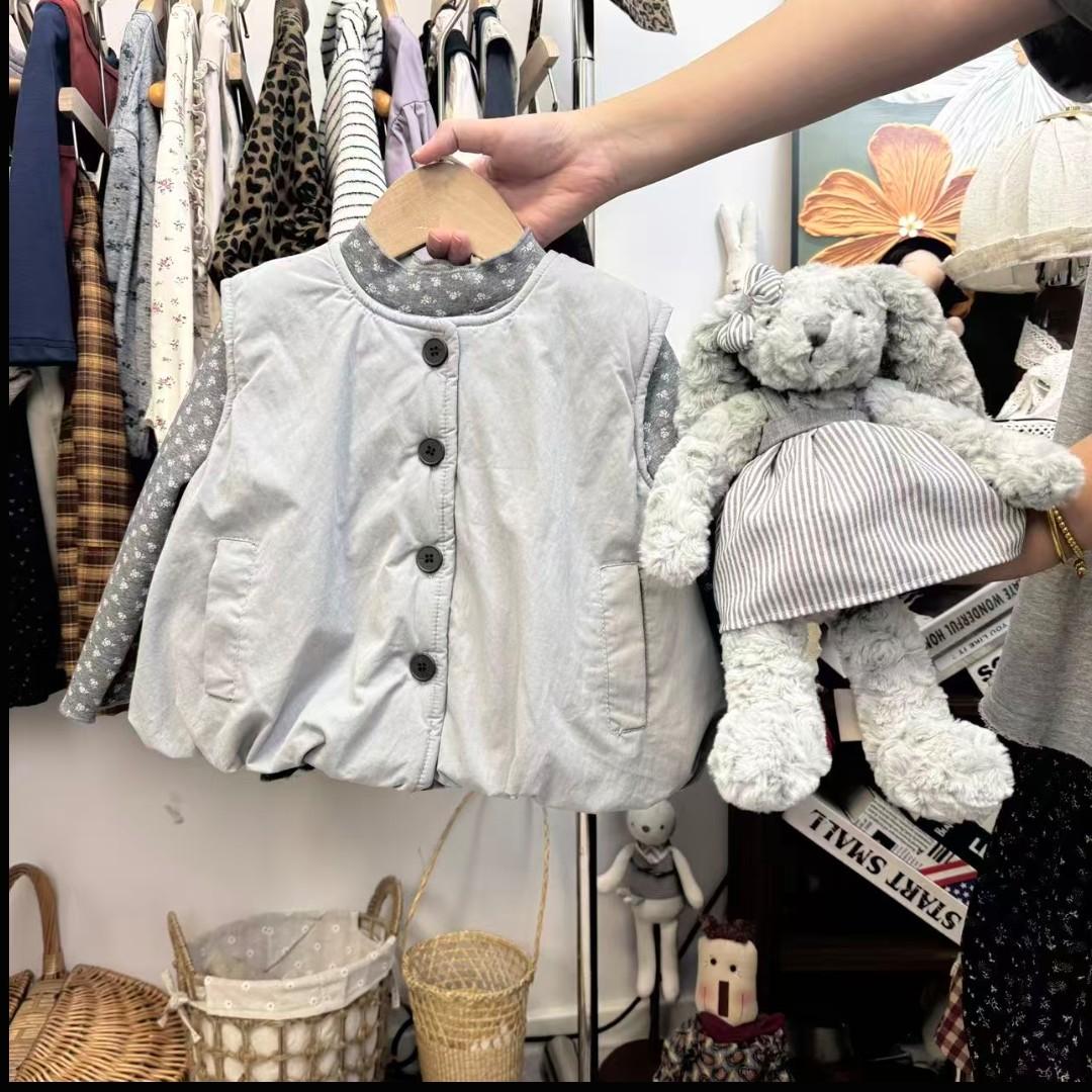 园子家  女童新款套装冬季加棉时尚马甲灰色两件套